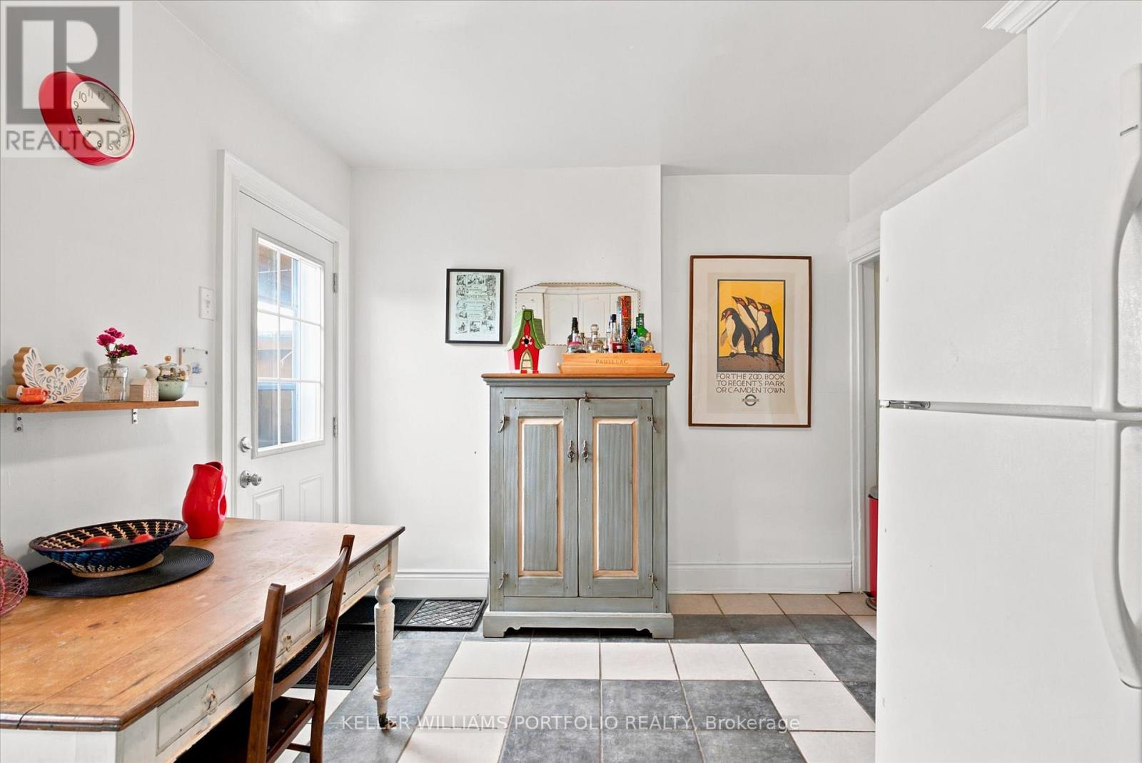 364 Westmoreland Avenue N, Toronto, Ontario  M6H 3A7 - Photo 20 - W13611588