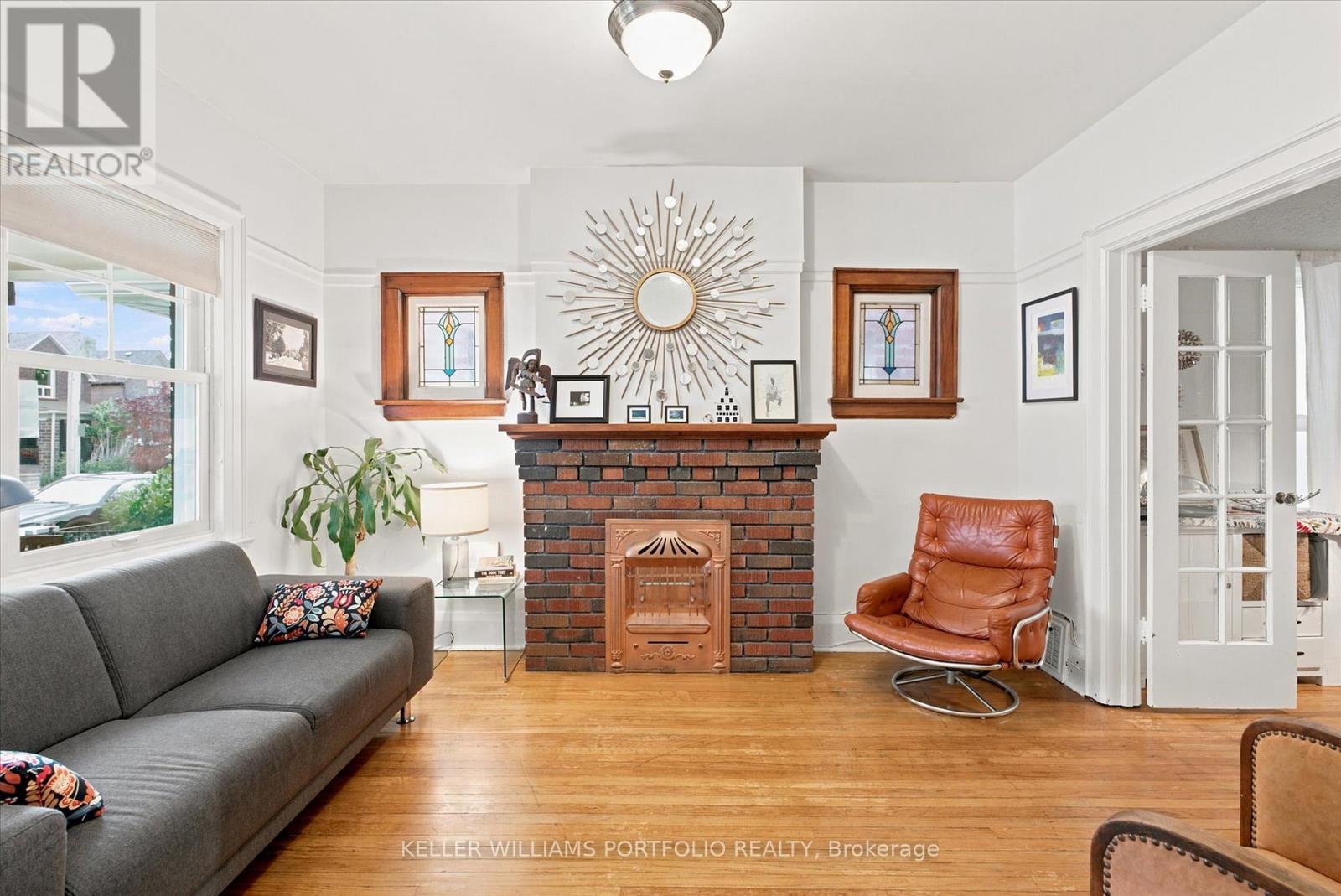 364 Westmoreland Avenue N, Toronto, Ontario  M6H 3A7 - Photo 8 - W13611588