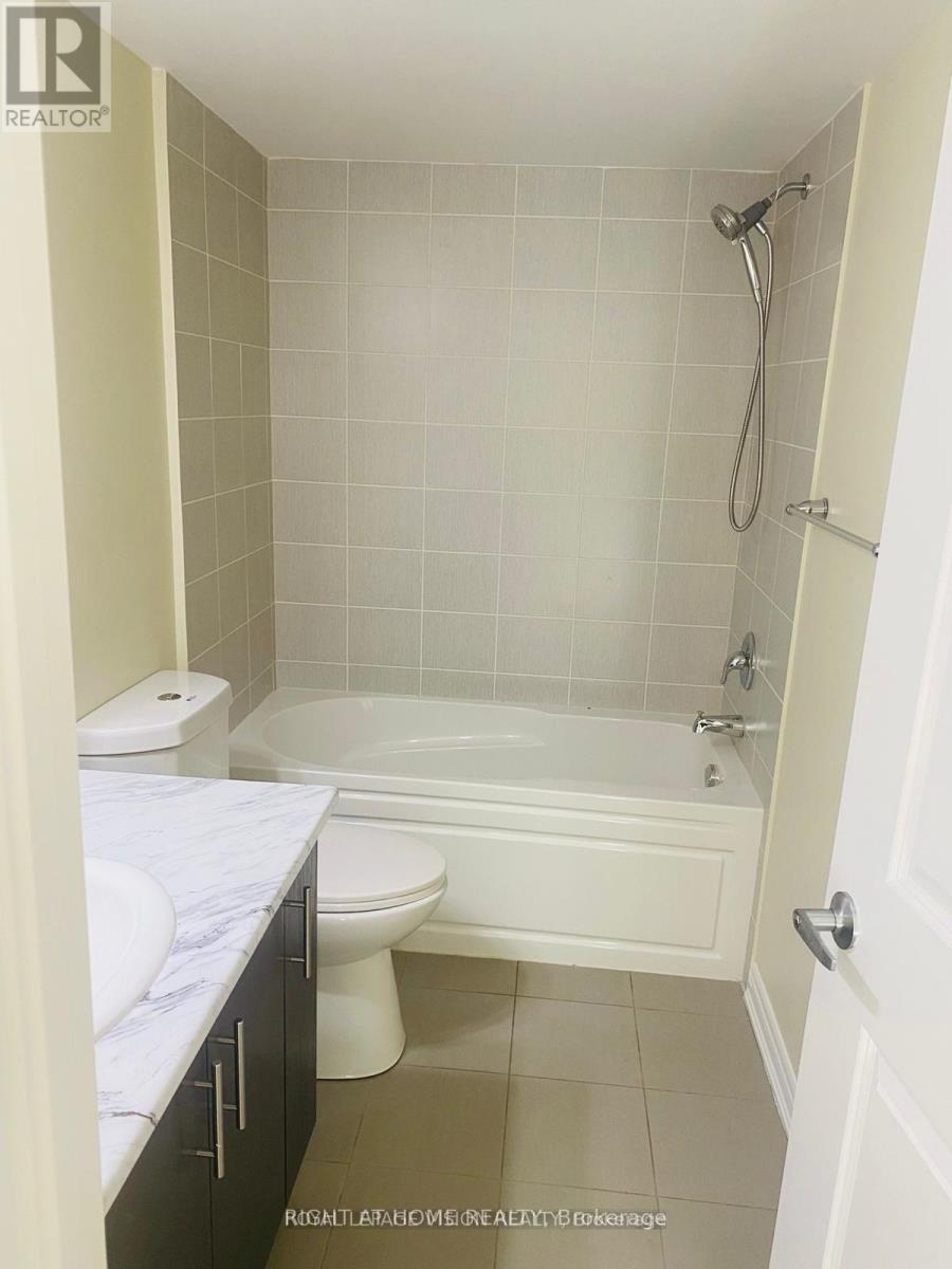 24 - 85 Eastwood Park Gardens, Toronto, Ontario  M8W 0B2 - Photo 12 - W13611602