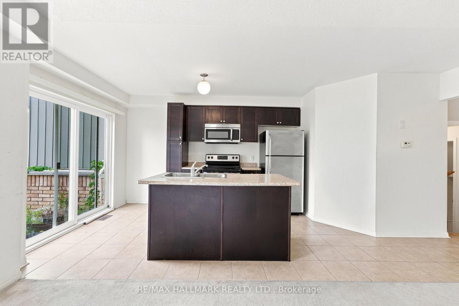 69 Orr Drive, Bradford West Gwillimbury (Bradford), Ontario  L3Z 0B9 - Photo 11 - N13611720