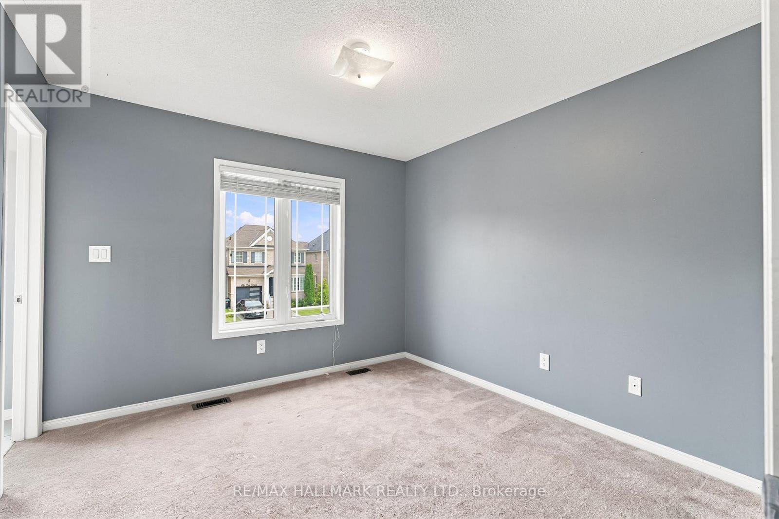 69 Orr Drive, Bradford West Gwillimbury (Bradford), Ontario  L3Z 0B9 - Photo 15 - N13611720
