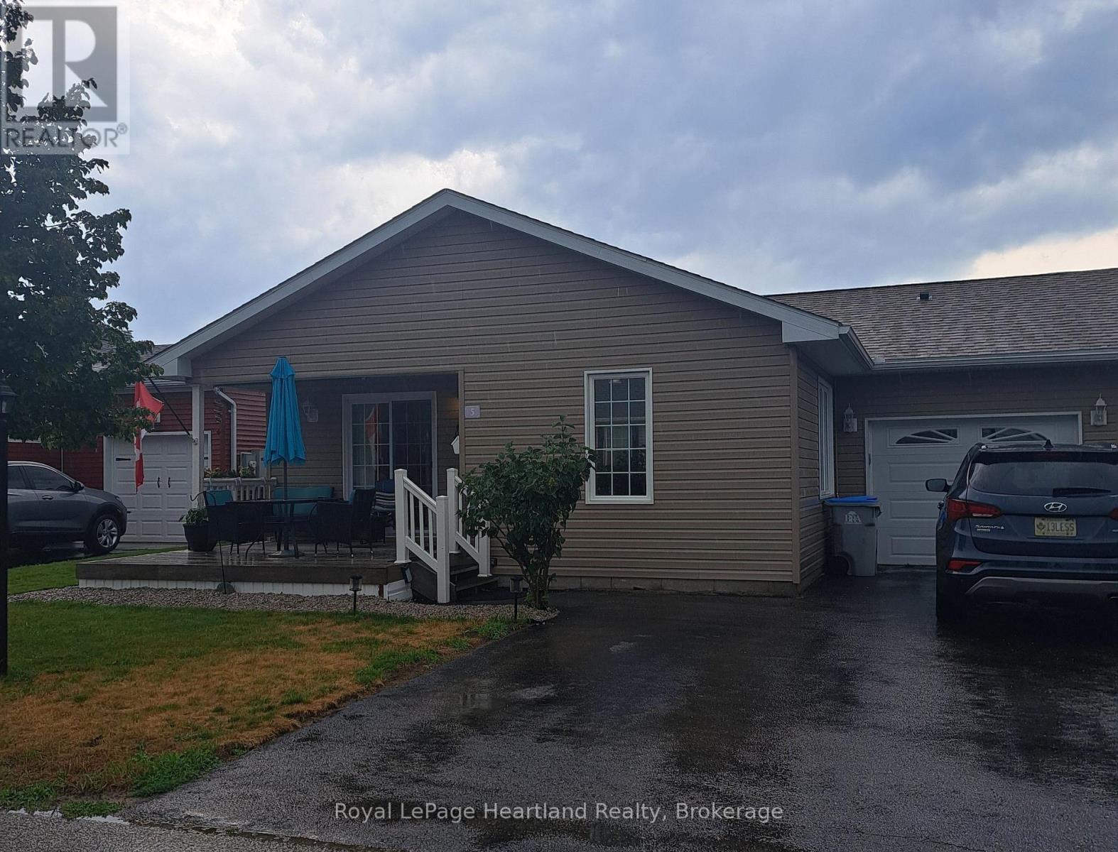 5 KELLESTINE DRIVE, strathroy-caradoc (sw), Ontario