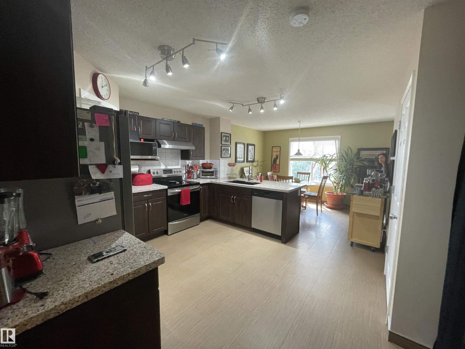 9815 104 Av, Morinville, Alberta  T8R 0C2 - Photo 6 - E4500973