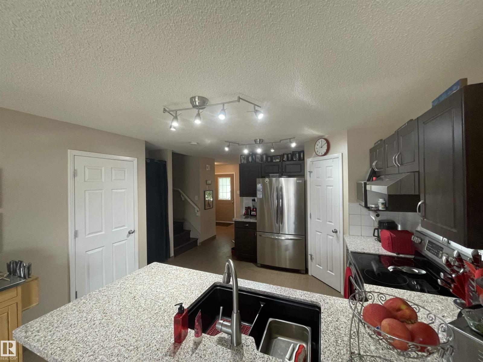 9815 104 Av, Morinville, Alberta  T8R 0C2 - Photo 9 - E4500973