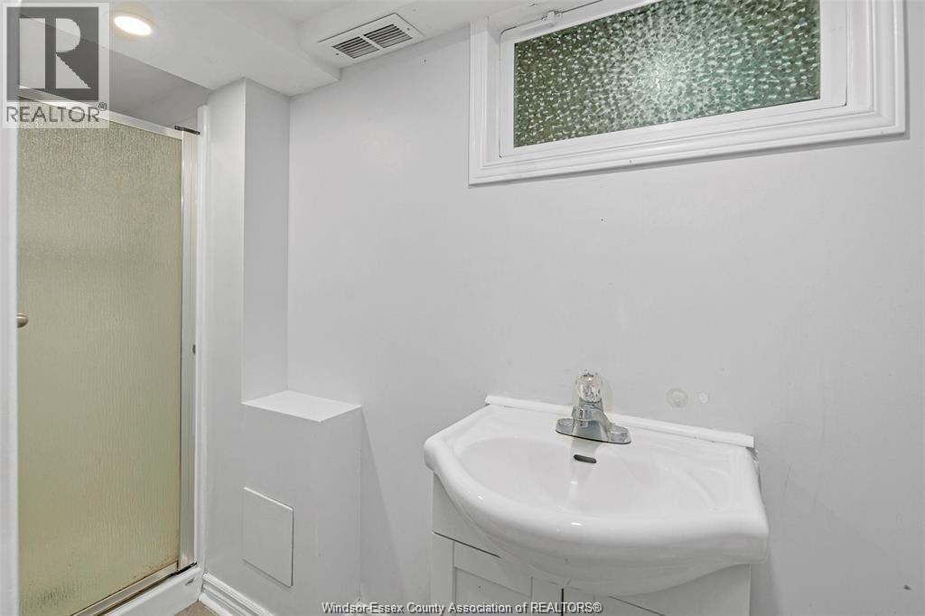 1217 Harrison Unit# 2, Windsor, Ontario  N9C 3J4 - Photo 12 - 26018146