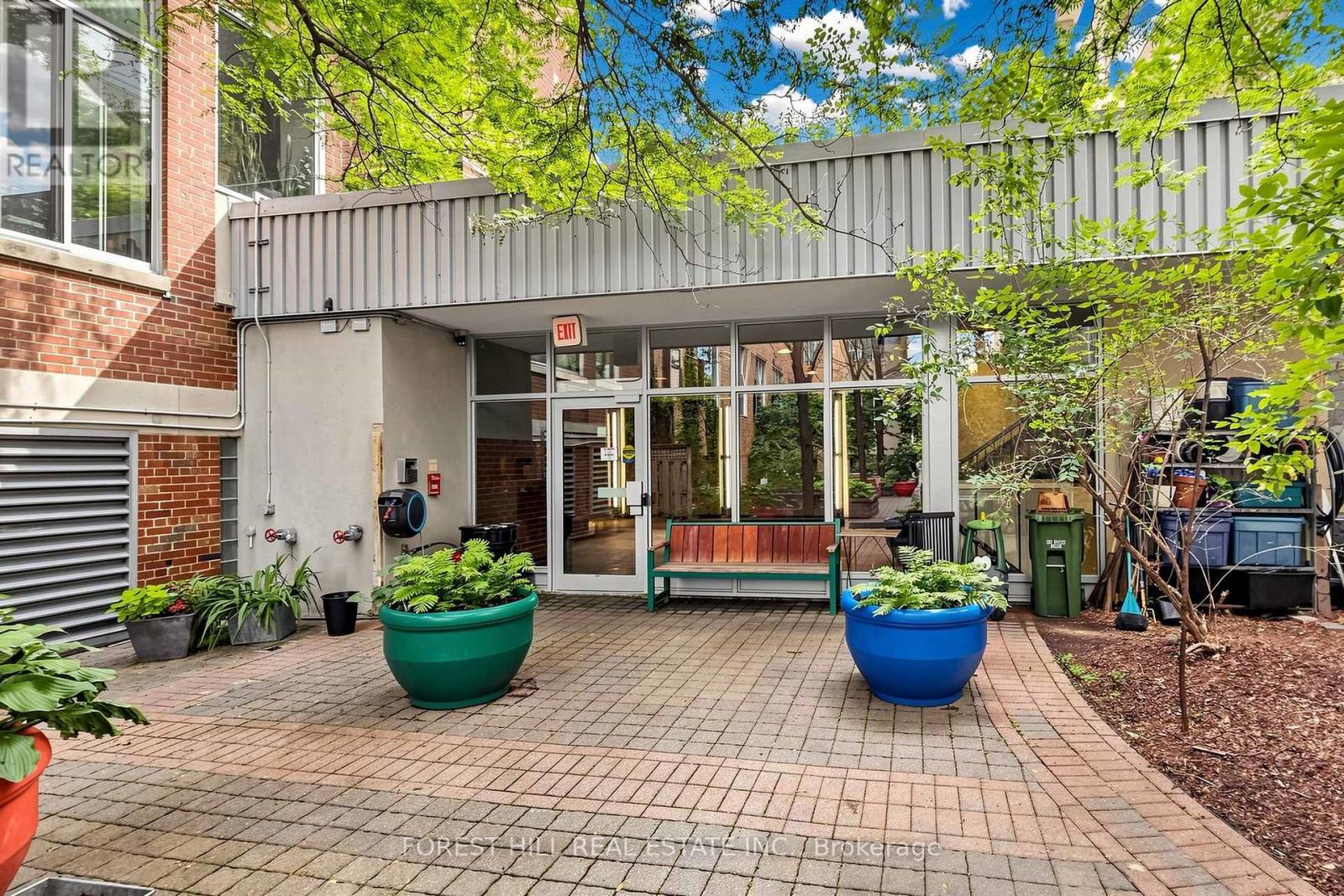 301 - 21 Nassau Street, Toronto, Ontario  M5T 3K6 - Photo 4 - C13610862