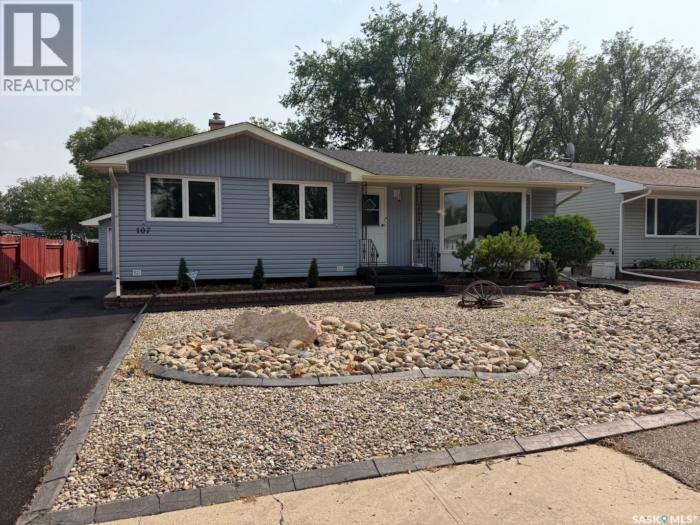 107 Merlin CRESCENT, Regina, Saskatchewan