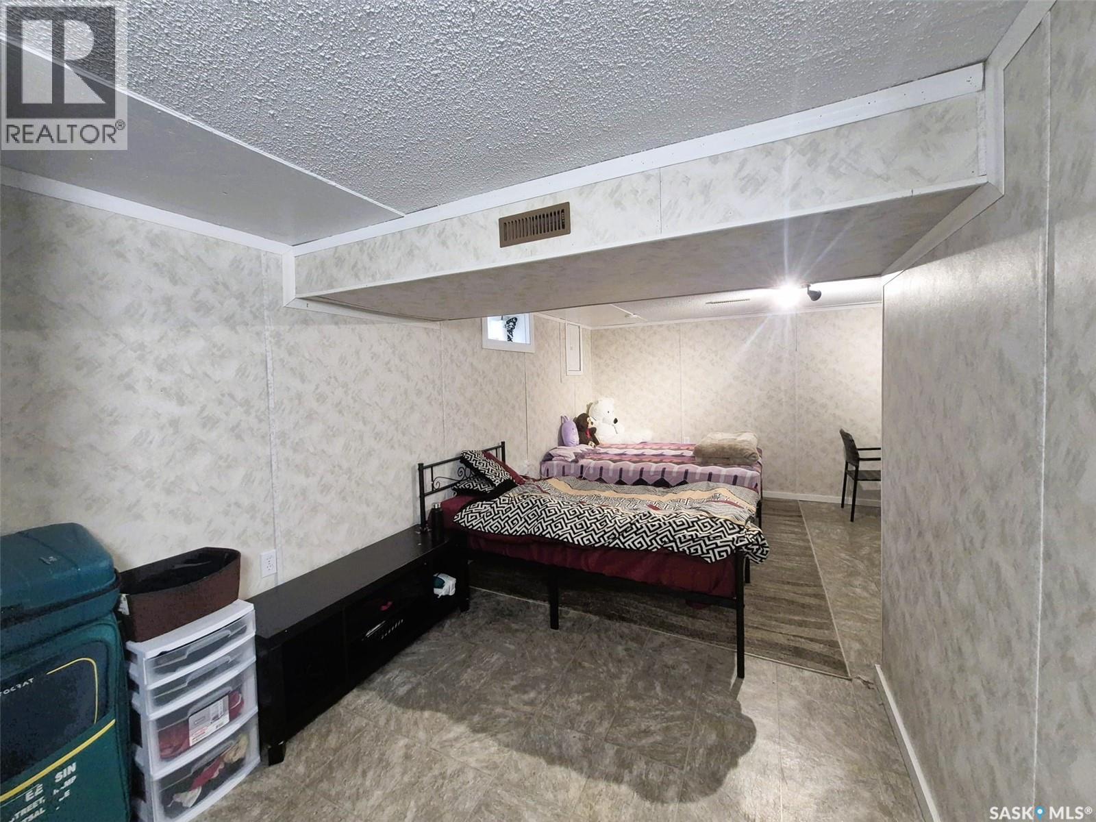 161 Darlington Street E, Yorkton, Saskatchewan  S3N 0E1 - Photo 21 - SK043728