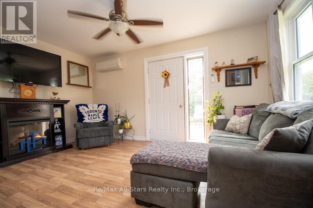 59 George Street W, Kawartha Lakes, Ontario  K9V 2P2 - Photo 6 - X13611970