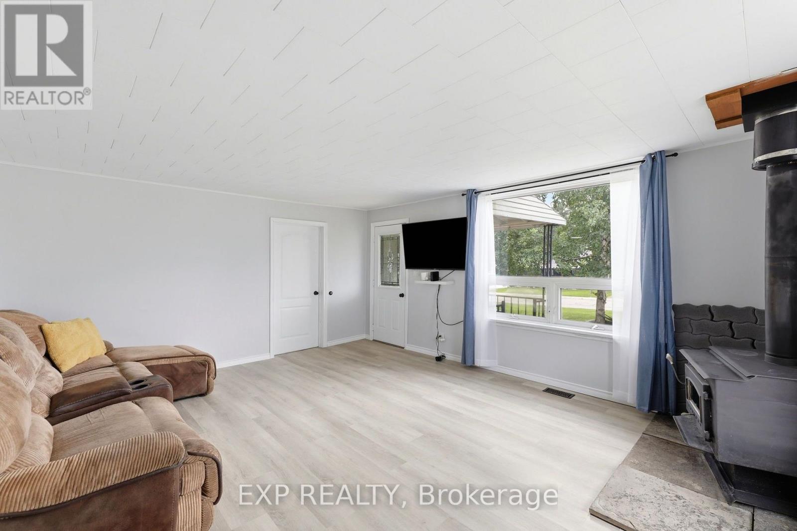 224 Church Street, Central Elgin, Ontario  N0L 1B0 - Photo 4 - X13611854