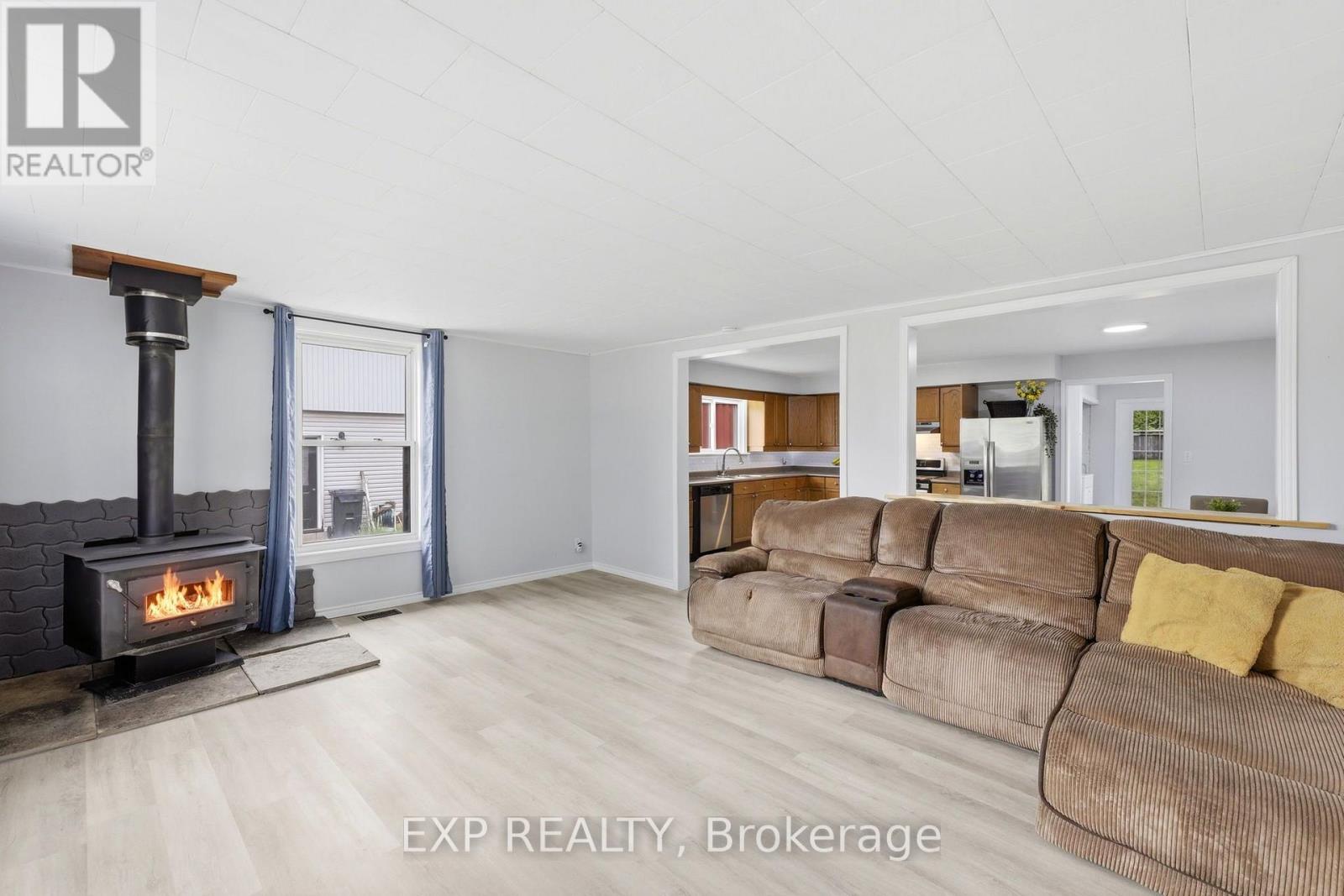 224 Church Street, Central Elgin, Ontario  N0L 1B0 - Photo 5 - X13611854