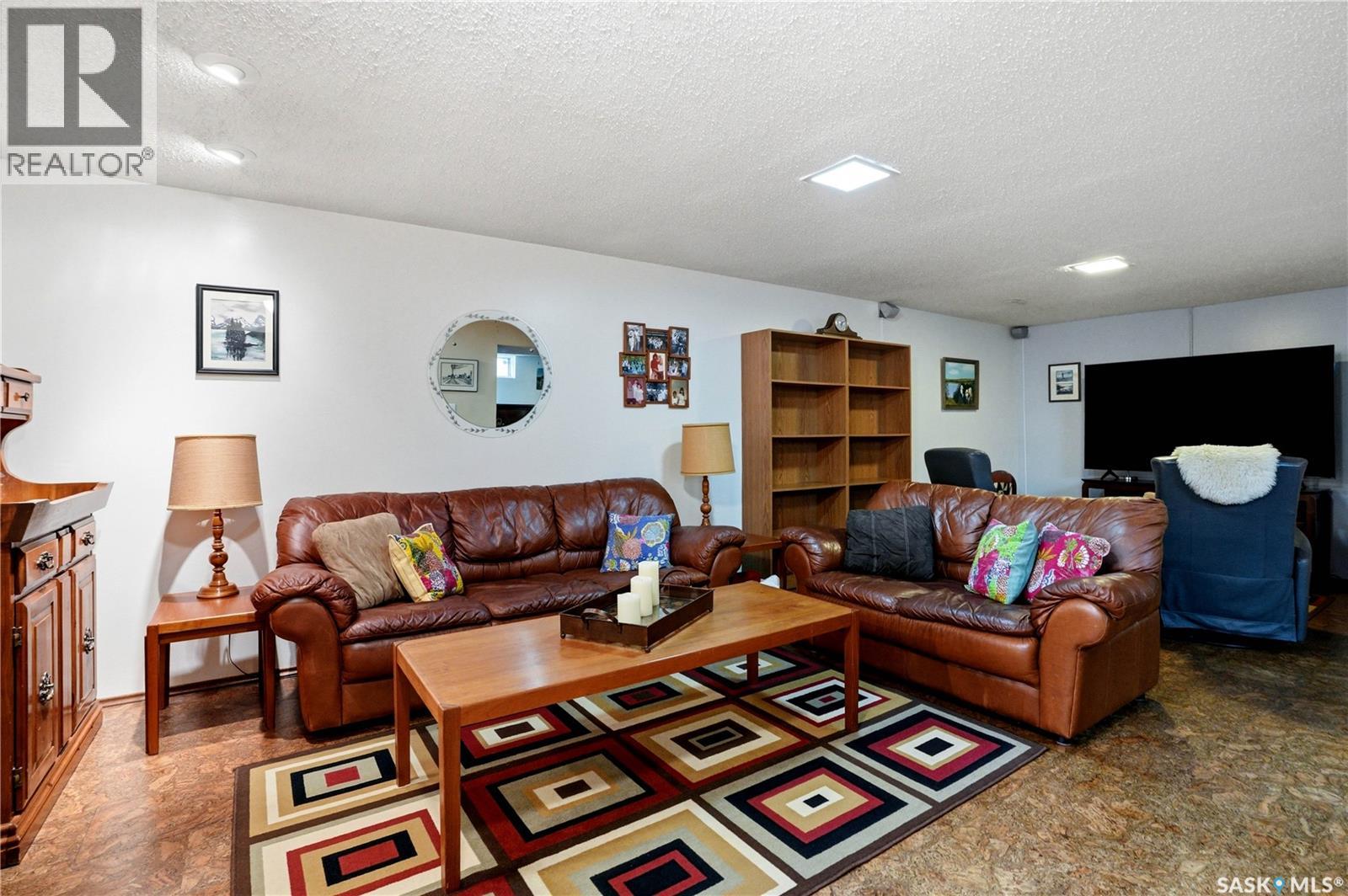 3801 Diefenbaker Drive, Saskatoon, Saskatchewan  S7L 5C6 - Photo 29 - SK042624
