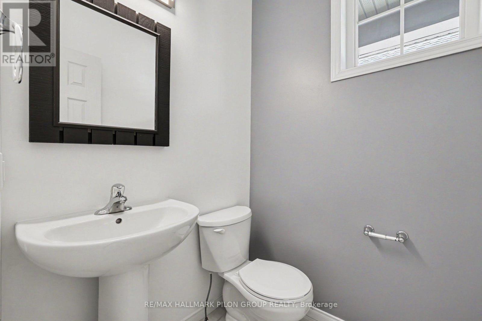 38 Riddell Street, Carleton Place, Ontario  K7C 0J4 - Photo 10 - X13611812