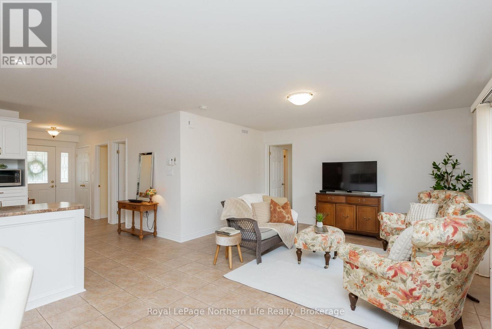 10 - 582 Lakeshore Drive, North Bay (Ferris), Ontario  P1A 2E6 - Photo 21 - X13611810