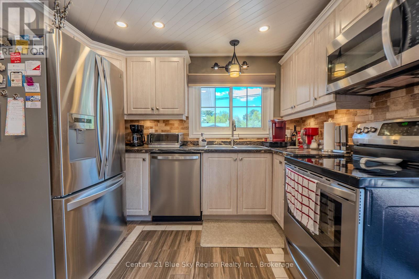 268 King Street, Callander, Ontario  P0H 1H0 - Photo 12 - X13611820