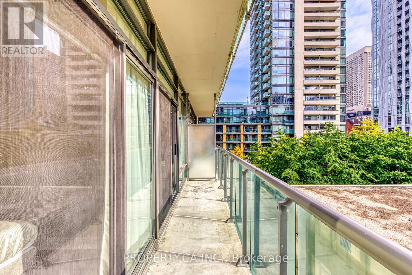 406 - 21 Scollard Street, Toronto, Ontario  M5R 1G1 - Photo 18 - C13611842