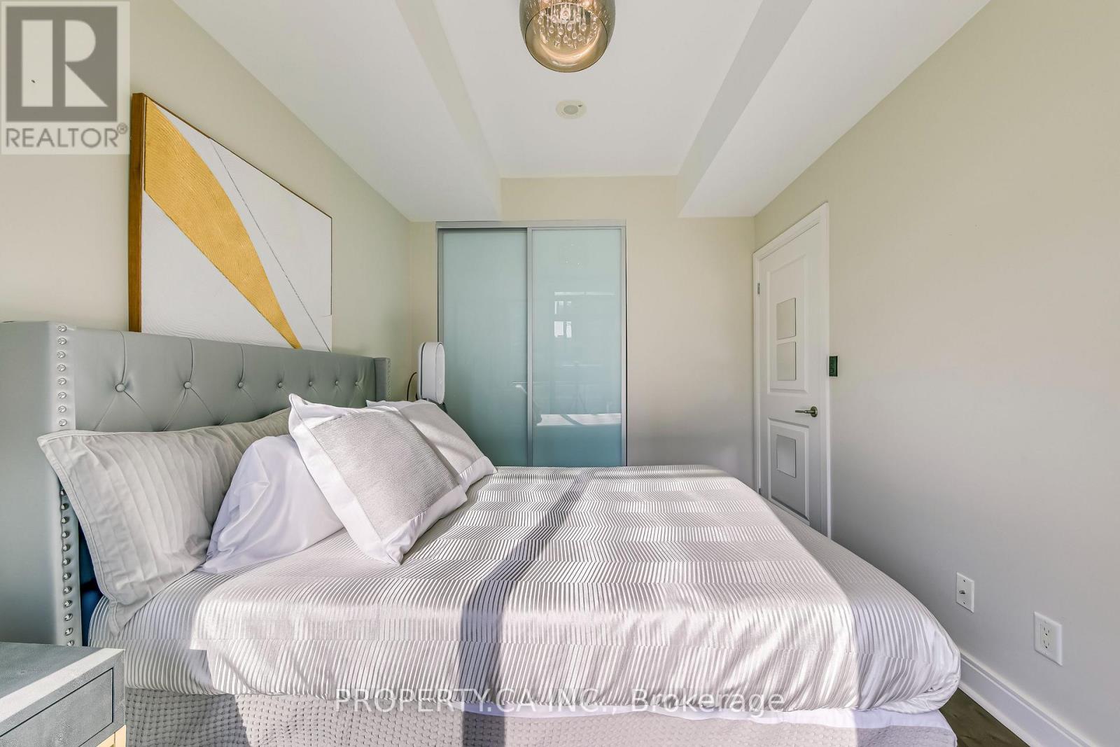 406 - 21 Scollard Street, Toronto, Ontario  M5R 1G1 - Photo 22 - C13611842