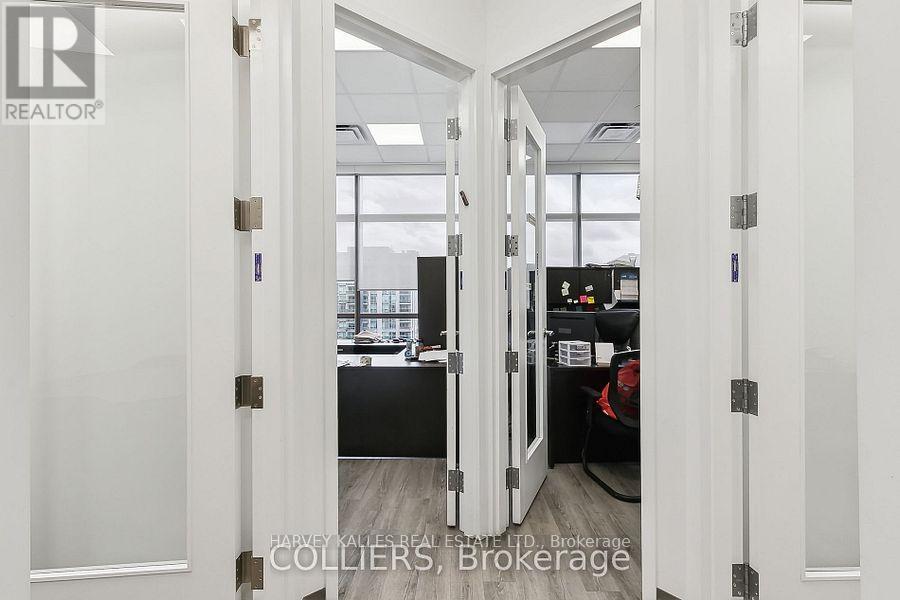 1208 - 4789 Yonge Street, Toronto, Ontario  M2N 0G3 - Photo 3 - C13611850