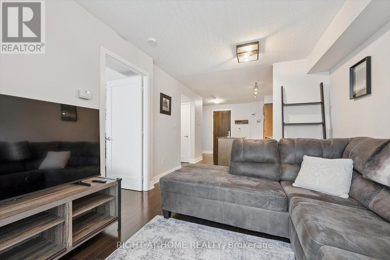 1508 - 20 Blue Jays Way, Toronto, Ontario  M5V 3W6 - Photo 12 - C13611852