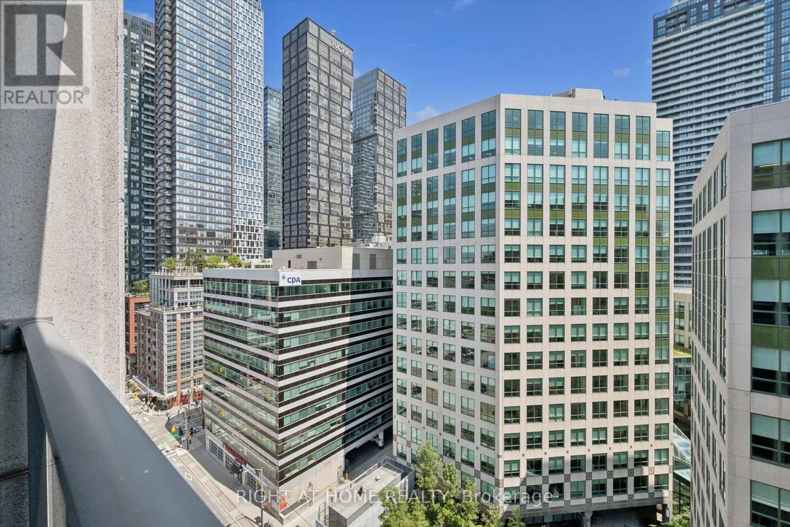 1508 - 20 Blue Jays Way, Toronto, Ontario  M5V 3W6 - Photo 19 - C13611852