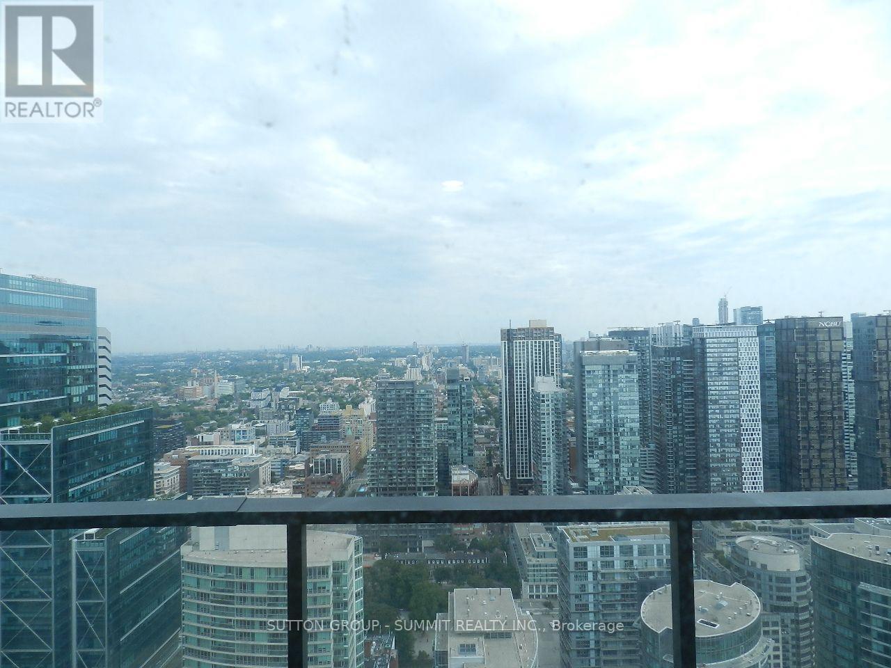5601 - 1 CONCORD CITYPLACE WAY, Toronto, Ontario