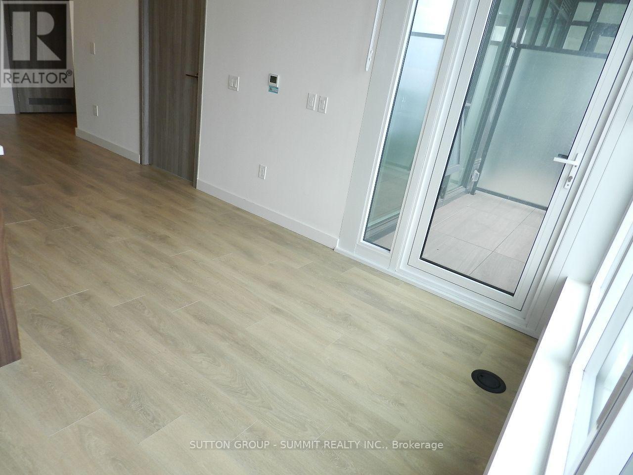 5601 - 1 Concord Cityplace Way, Toronto, Ontario  M5V 0X3 - Photo 19 - C13611860