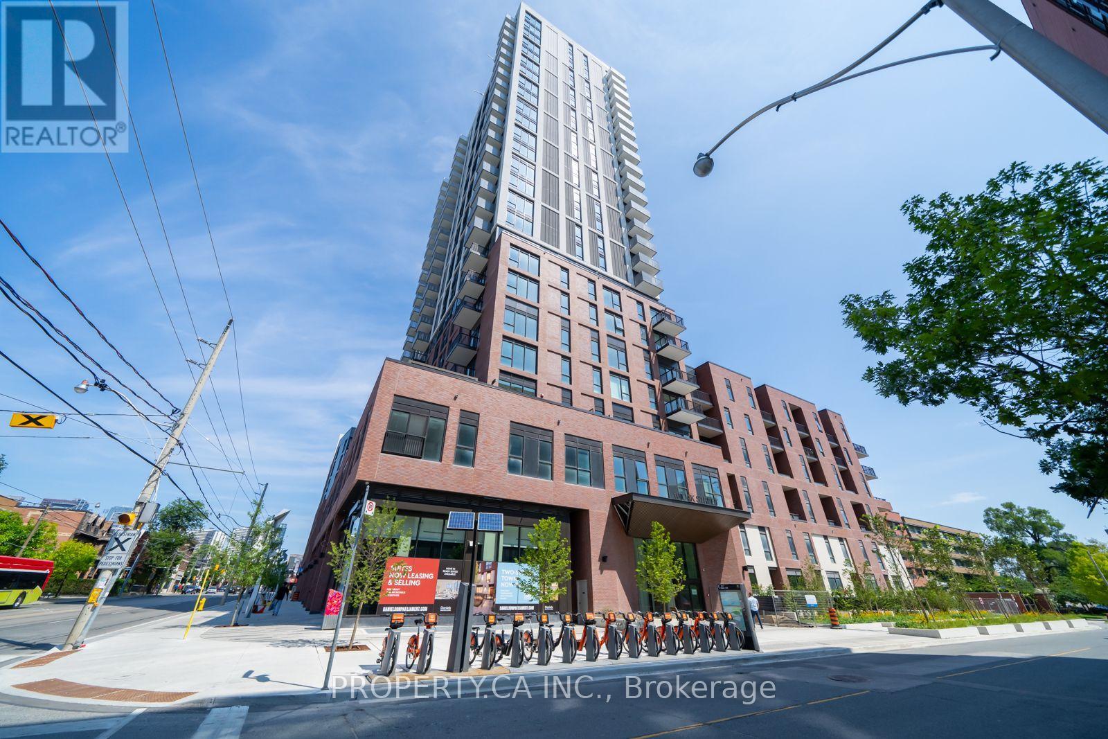 1409 - 10 OAK STREET, Toronto, Ontario