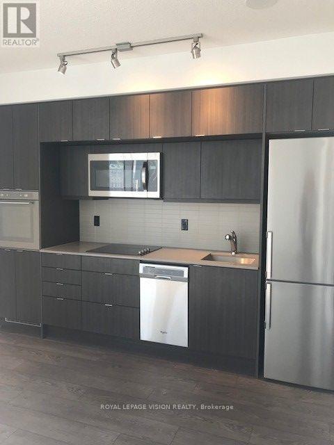 2703 - 10 York Street, Toronto, Ontario  M5J 0E1 - Photo 2 - C13612002