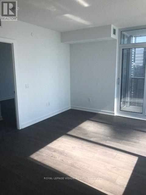 2703 - 10 York Street, Toronto, Ontario  M5J 0E1 - Photo 8 - C13612002