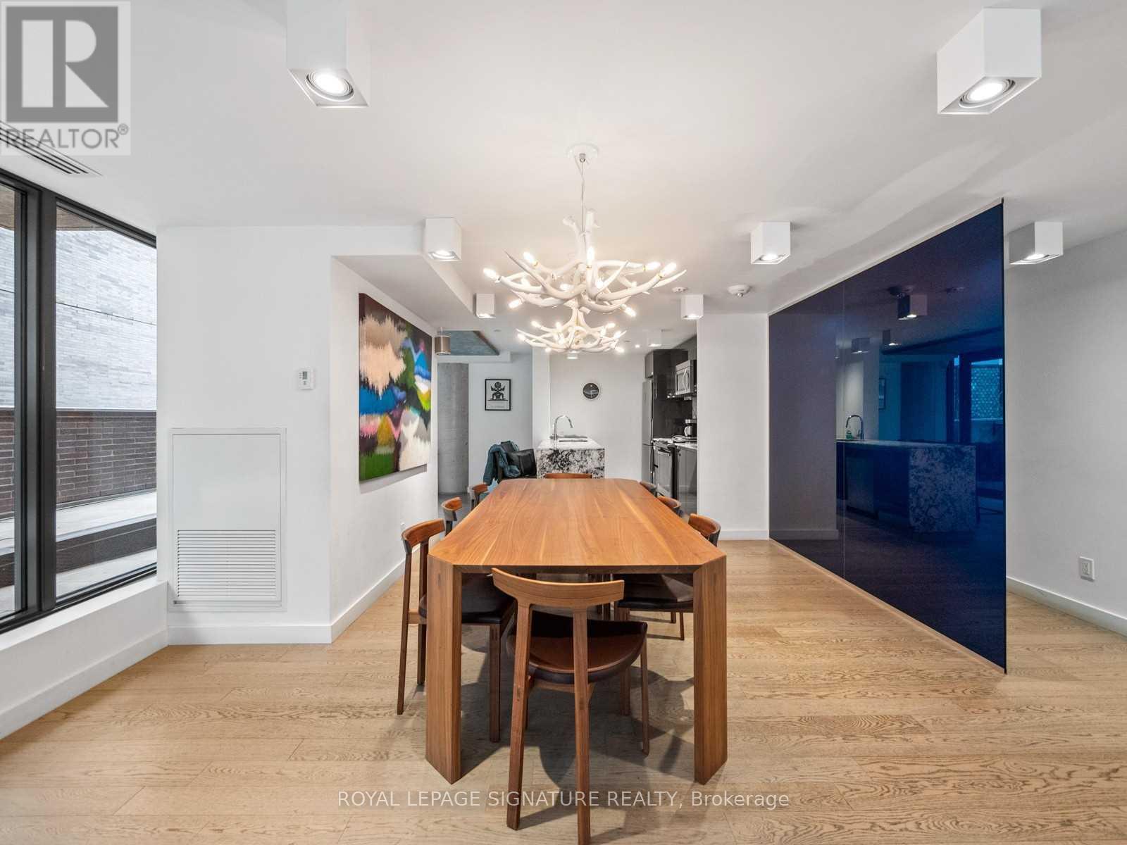 1413 - 111 Bathurst Street, Toronto, Ontario  M5V 0M9 - Photo 15 - C13612052