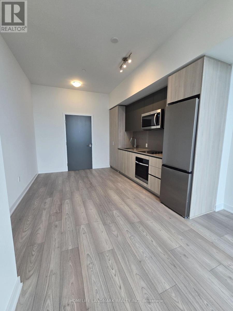 5858 Yonge Street, Toronto, Ontario  M2M 0C6 - Photo 2 - C13612056
