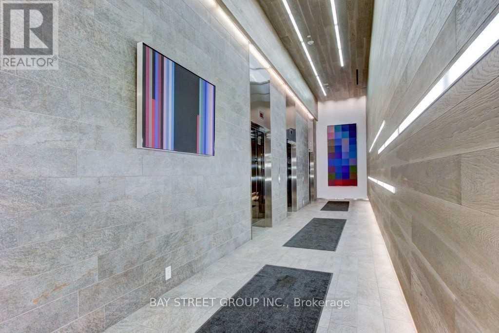 2611 - 101 Peter Street, Toronto, Ontario  M5V 0G6 - Photo 3 - C13612090