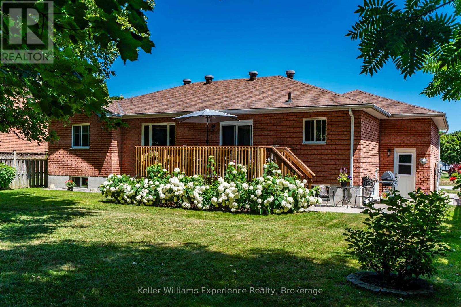 4 Byrnes Crescent, Penetanguishene, Ontario  L9M 1W4 - Photo 17 - S13611882