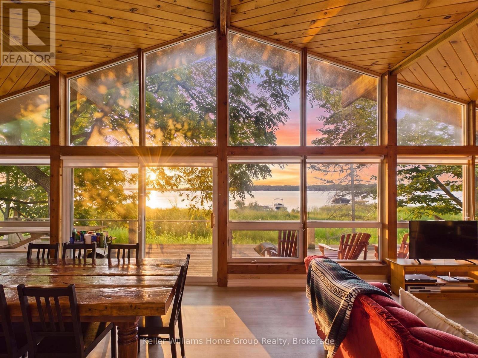 10 & 11 METHODIST ISLAND, Tay, Ontario