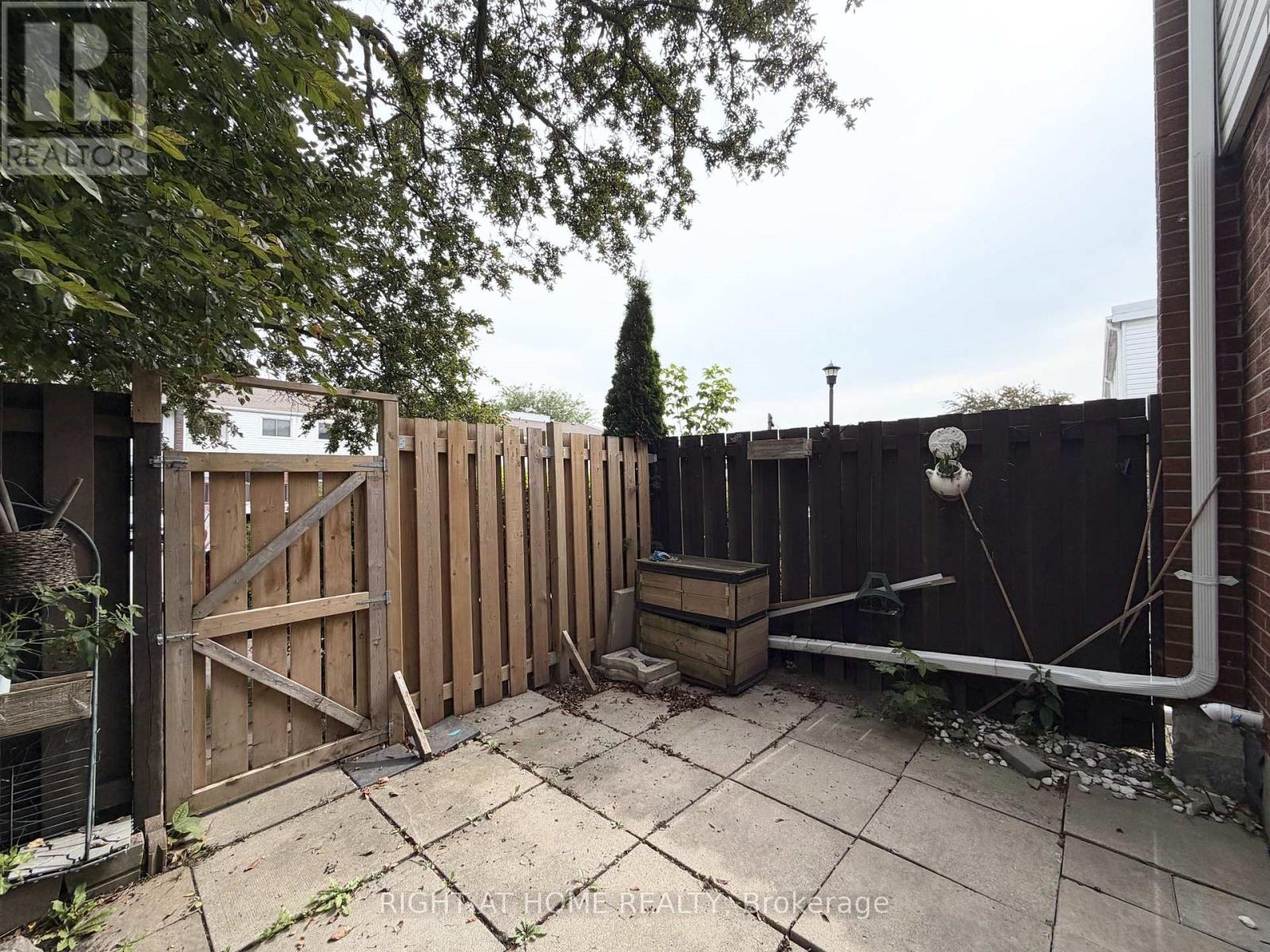 91 - 1010 Glen Street, Oshawa, Ontario  L1J 6J2 - Photo 31 - E13612034