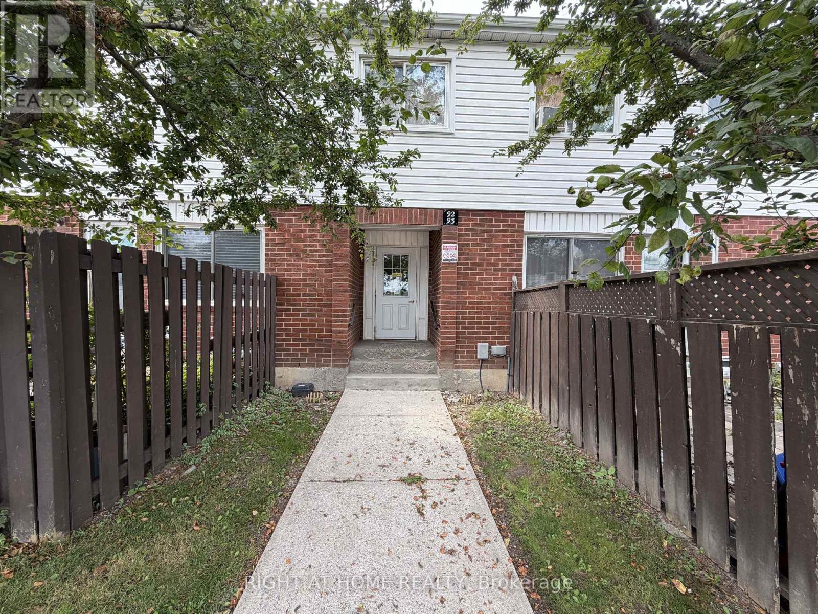 91 - 1010 Glen Street, Oshawa, Ontario  L1J 6J2 - Photo 32 - E13612034