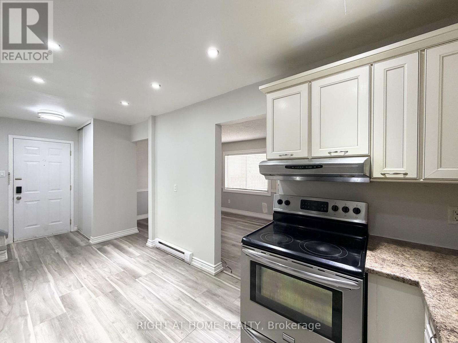91 - 1010 Glen Street, Oshawa, Ontario  L1J 6J2 - Photo 6 - E13612034