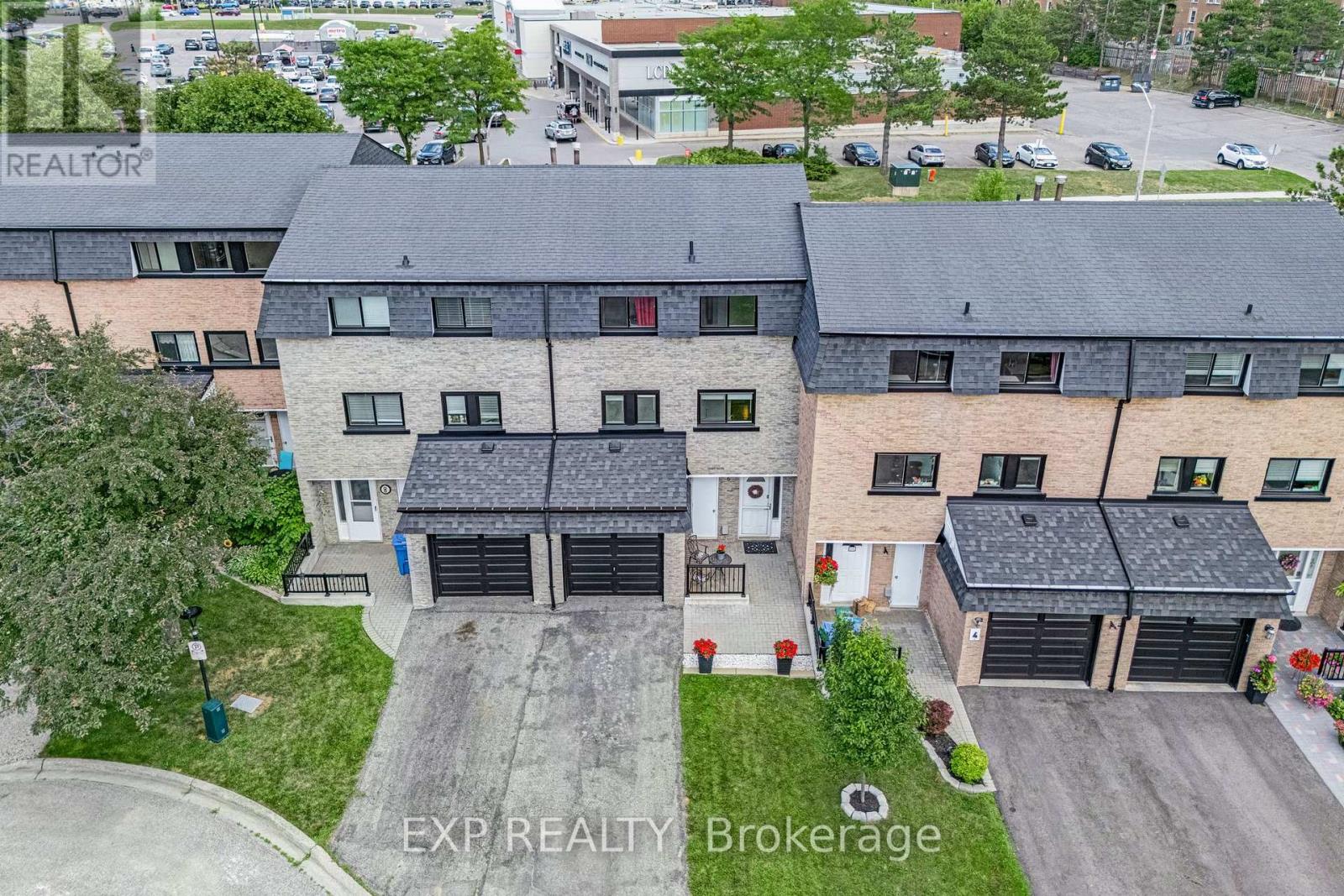 6 Poplar Crescent, Aurora, Ontario  L4G 3M4 - Photo 3 - N13611808