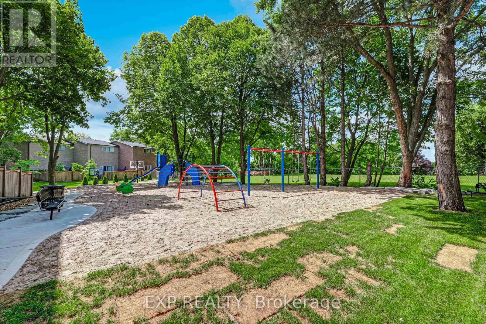 6 Poplar Crescent, Aurora, Ontario  L4G 3M4 - Photo 41 - N13611808