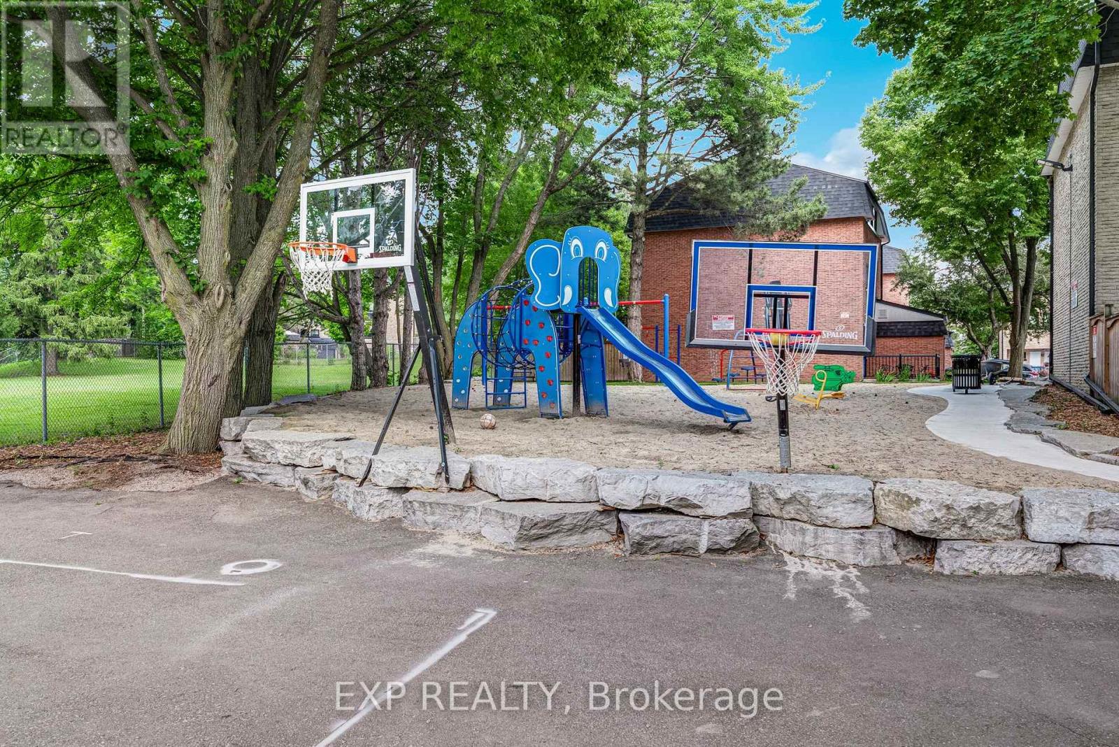 6 Poplar Crescent, Aurora, Ontario  L4G 3M4 - Photo 43 - N13611808