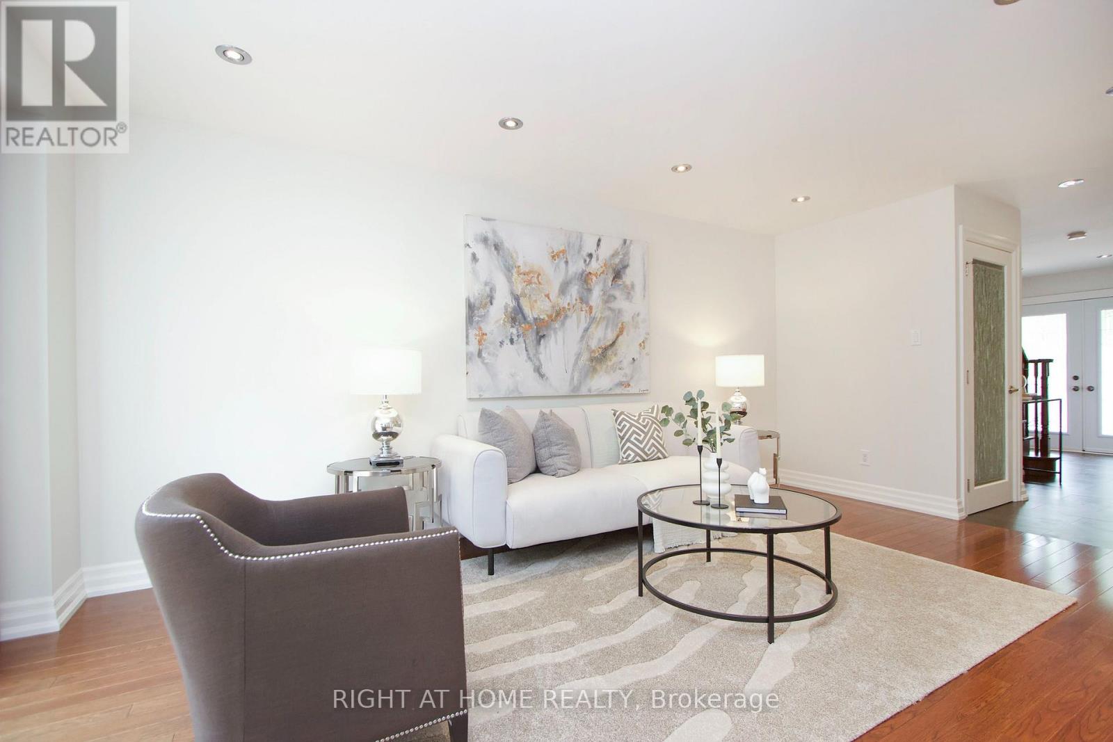 137 Joanna Crescent, Vaughan (Crestwood-Springfarm-Yorkhill), Ontario  L4J 5G3 - Photo 18 - N13611916