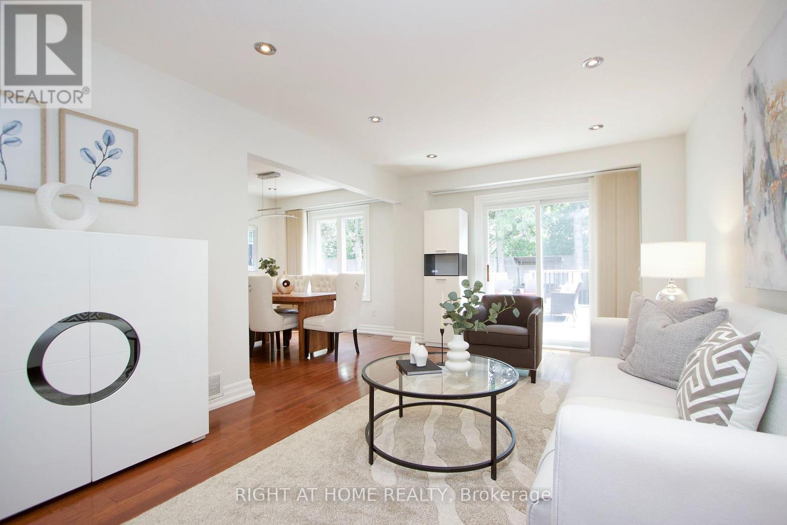 137 Joanna Crescent, Vaughan (Crestwood-Springfarm-Yorkhill), Ontario  L4J 5G3 - Photo 20 - N13611916