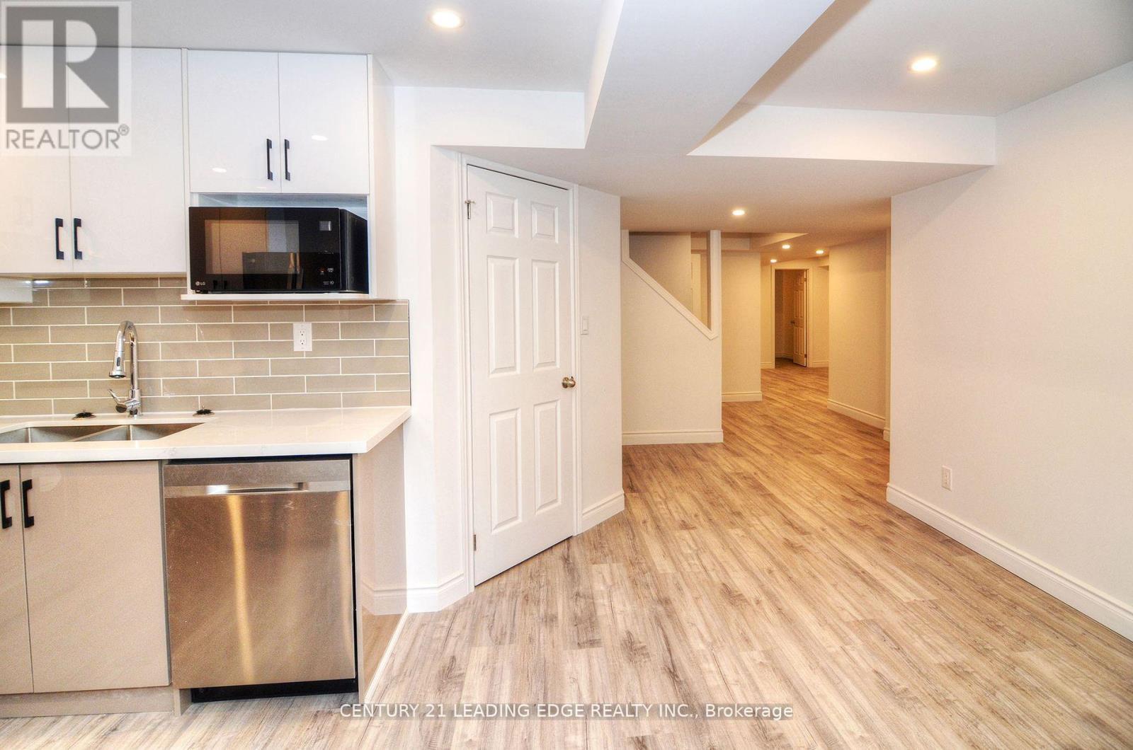 Bsmt - 1551 Mendelson Heights, Milton, Ontario  L9T 7K6 - Photo 4 - W13611814