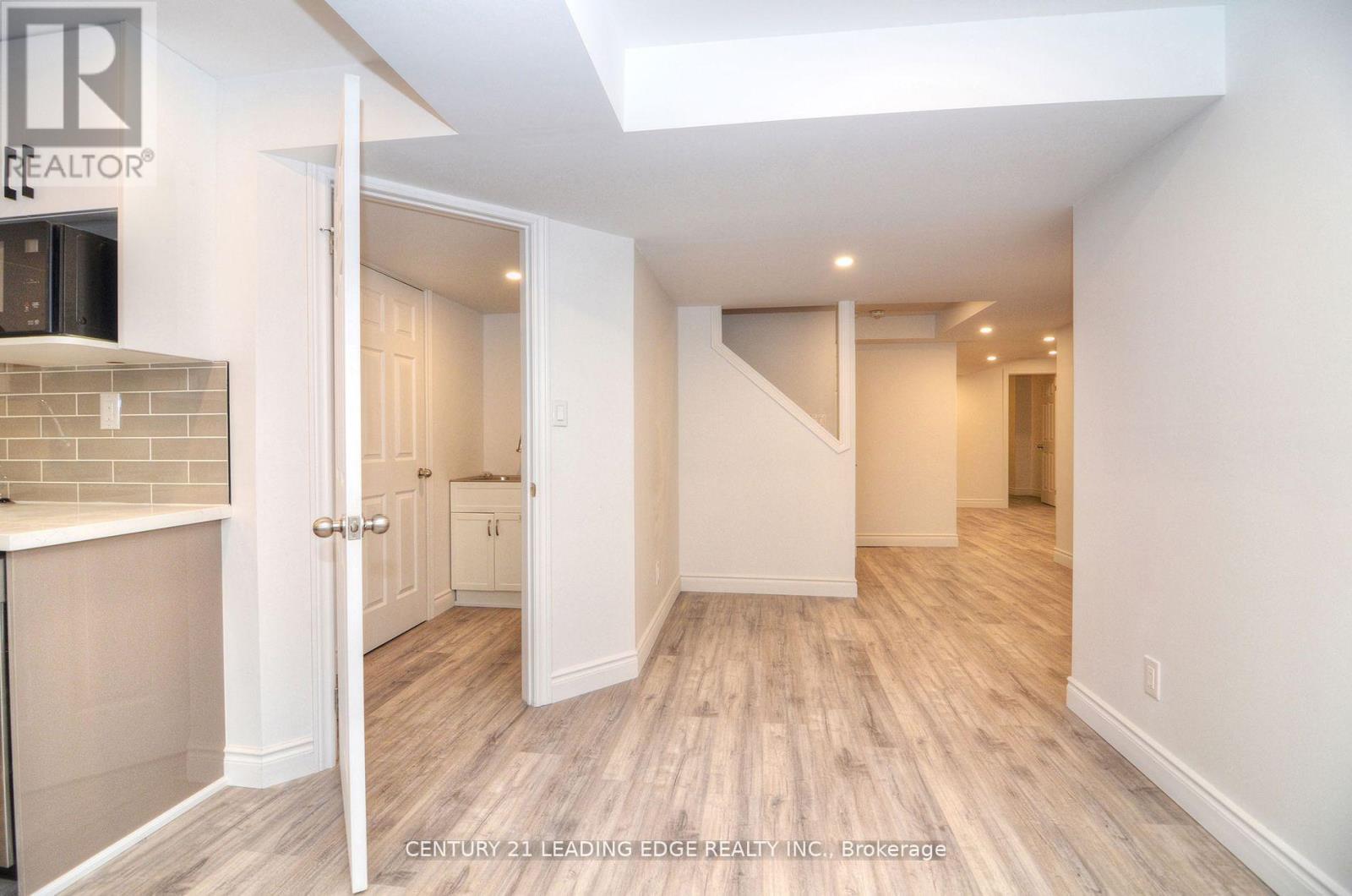 Bsmt - 1551 Mendelson Heights, Milton, Ontario  L9T 7K6 - Photo 5 - W13611814