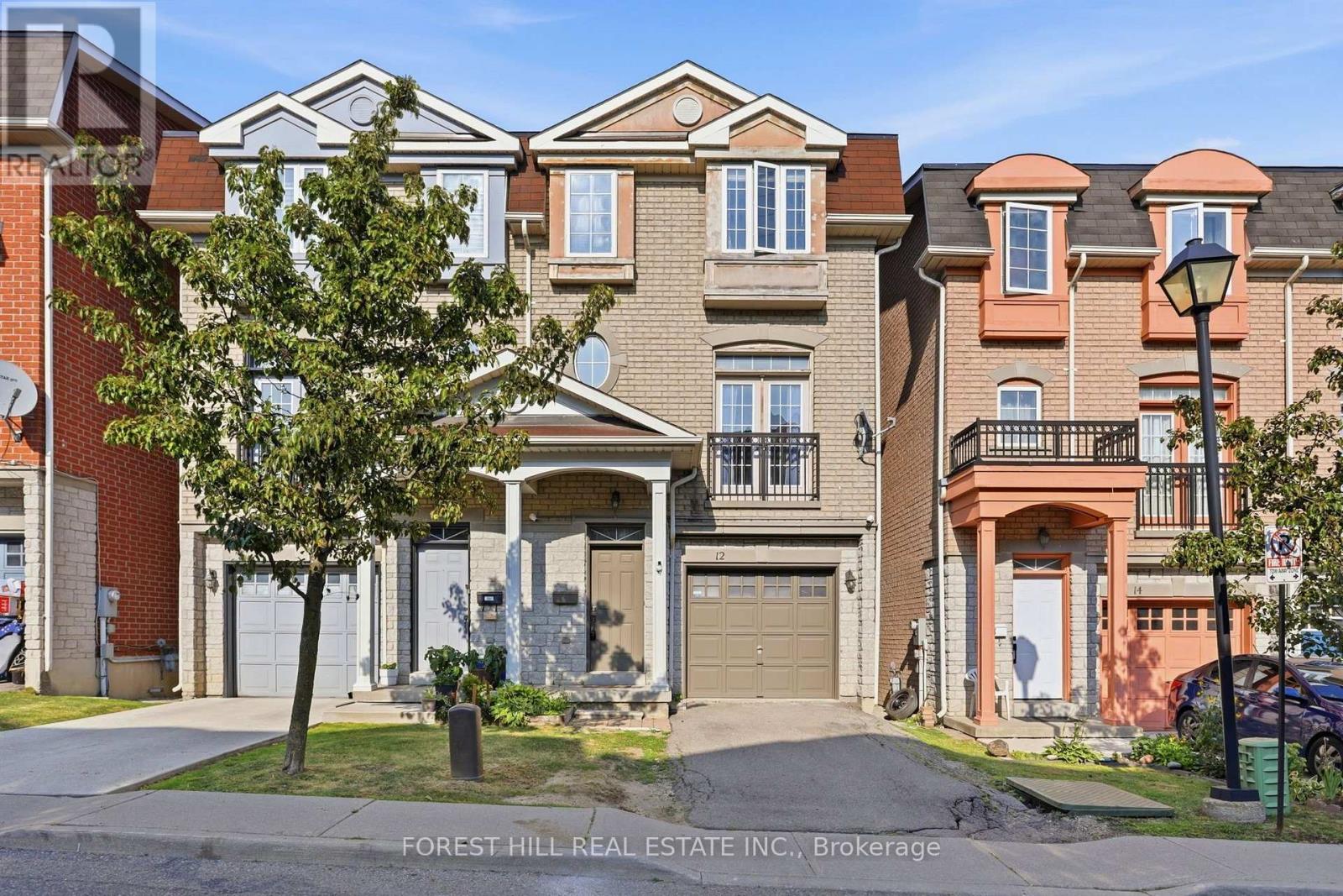 12 Lambrinos Lane, Toronto, Ontario  M3N 0A1 - Photo 2 - W13611872