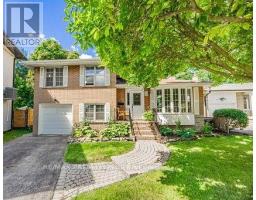 21 HALBADIER PLACE, Toronto, Ontario