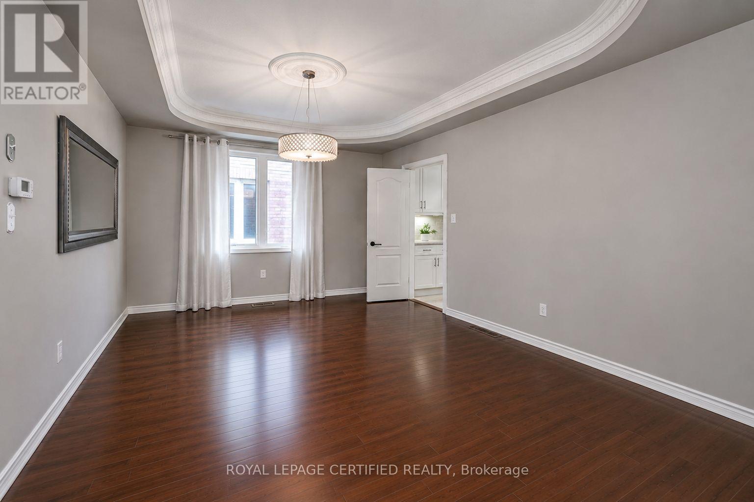 2499 Highmount Crescent, Oakville, Ontario  L6M 4Z1 - Photo 12 - W13612044