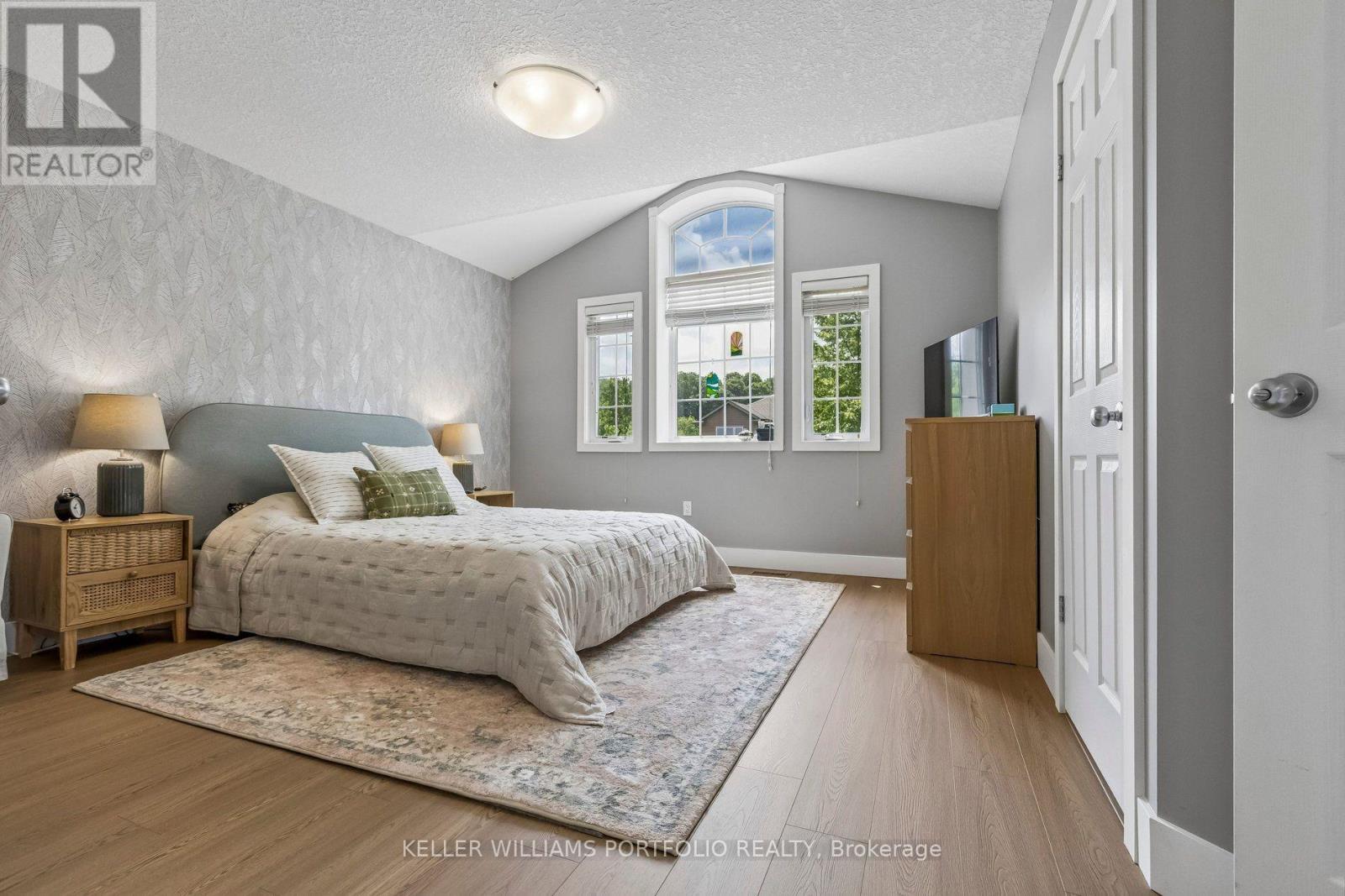 775 Klosters Drive, Waterloo, Ontario  N2V 2V4 - Photo 21 - X13611948
