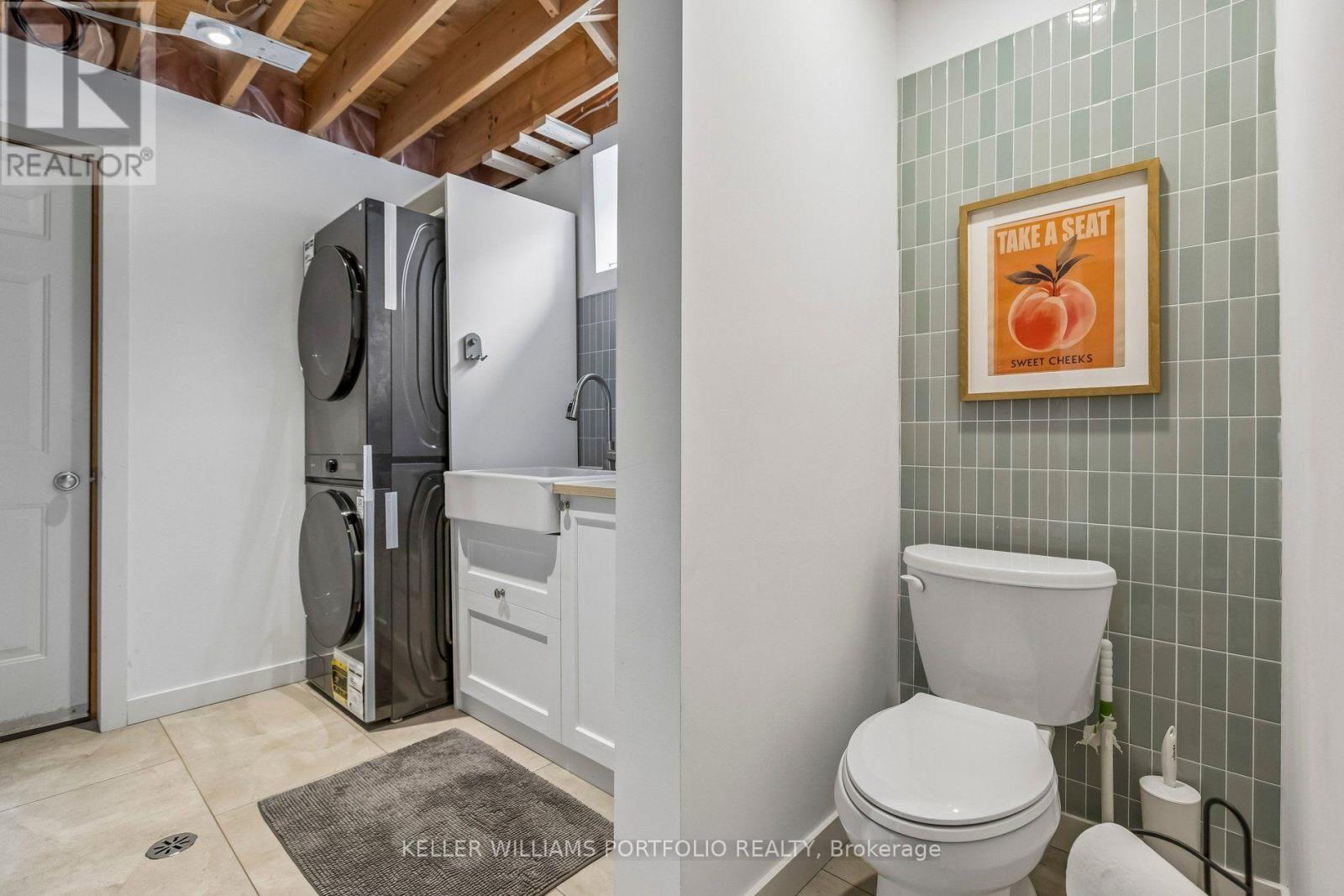 775 Klosters Drive, Waterloo, Ontario  N2V 2V4 - Photo 36 - X13611948
