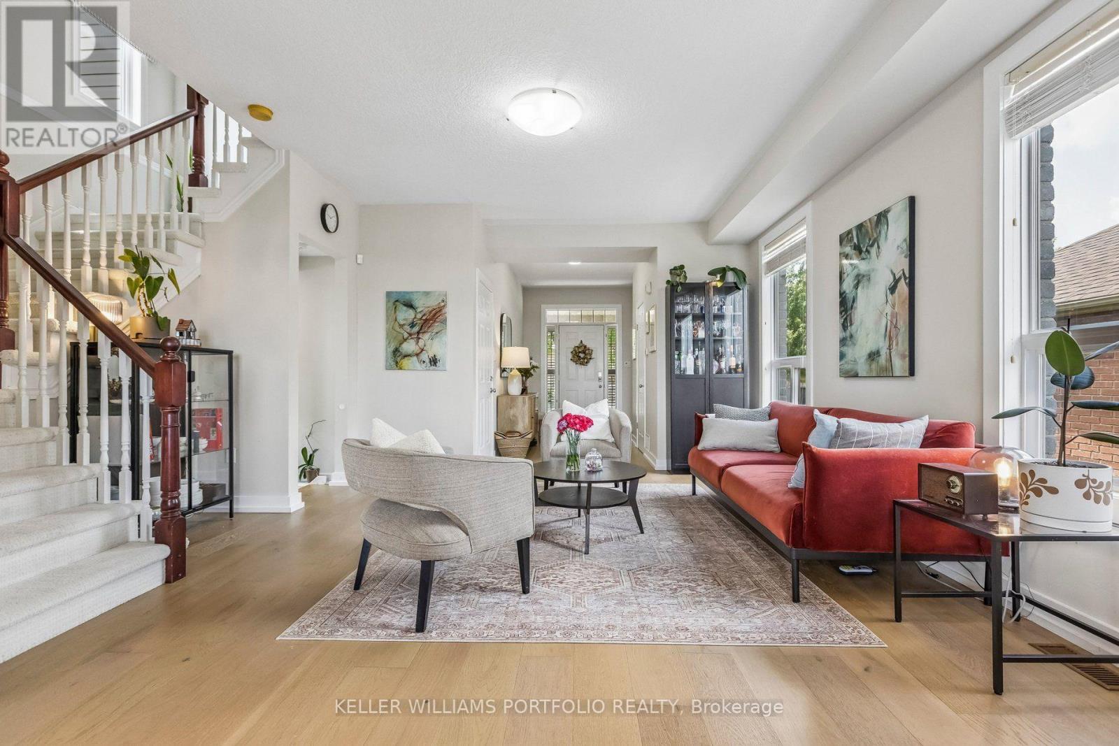 775 Klosters Drive, Waterloo, Ontario  N2V 2V4 - Photo 8 - X13611948